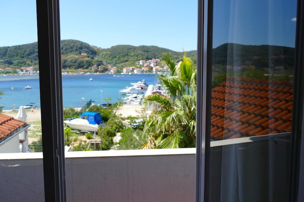 B&B Garni Toni Supetarska Draga Pokój zdjęcie